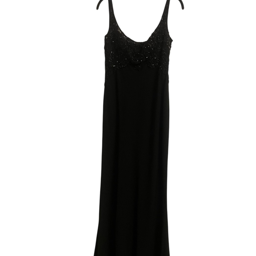 Carmen Marc Valvo Elegant Black Beaded Gown